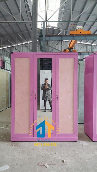 Tủ sắt quần áo 3 cánh rộng 1m50 x cao 1m83x sâu 0,52m